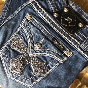 Rhinestone boot leg Miss Me jeans